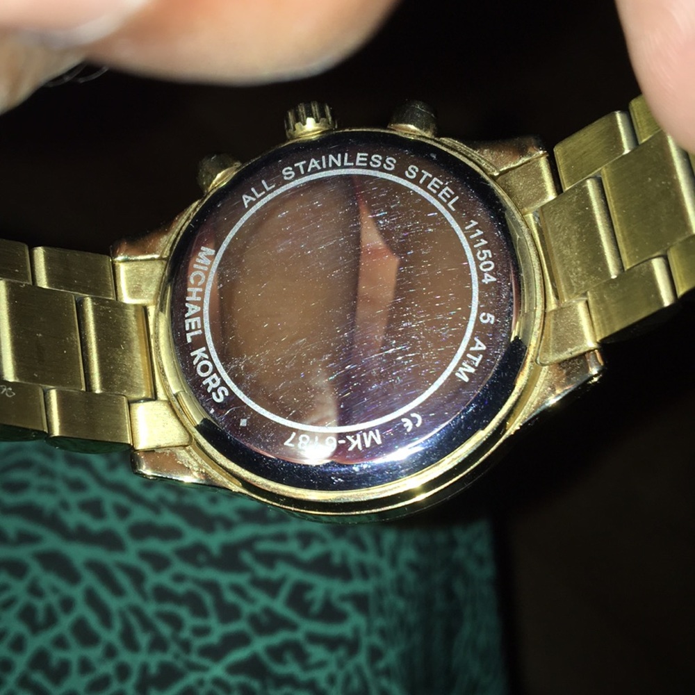 Michael Khors Watch - Picture 2 of 7